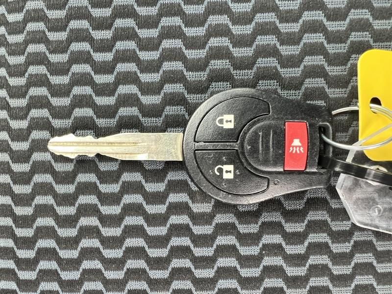 nissan Versa Note 2018 - 28