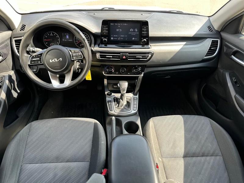 kia Seltos 2023 - 12