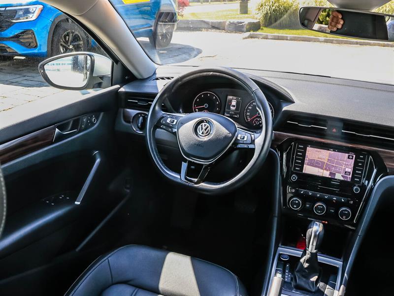 volkswagen Passat 2020 - 16