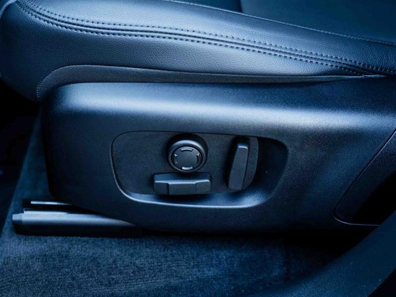 land rover Range Rover Velar 2025 - 12