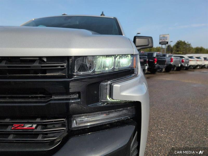 chevrolet Silverado 1500 2021 - 12