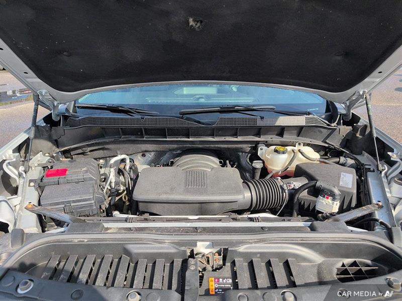 chevrolet Silverado 1500 2021 - 14