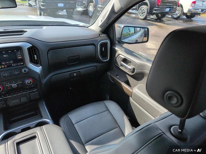 chevrolet Silverado 1500 2021 - 28