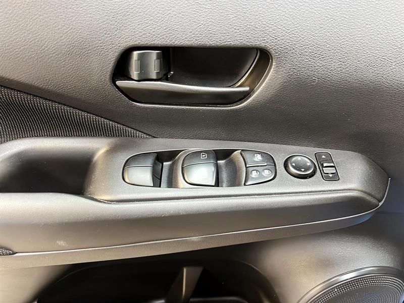 nissan Kicks 2023 - 21