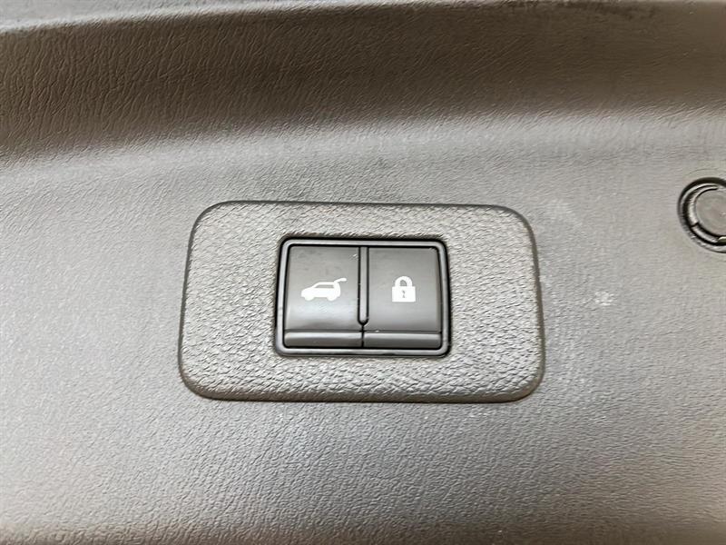 nissan Armada 2022 - 17