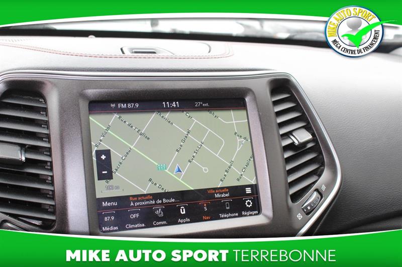 jeep Cherokee 2021 - 23