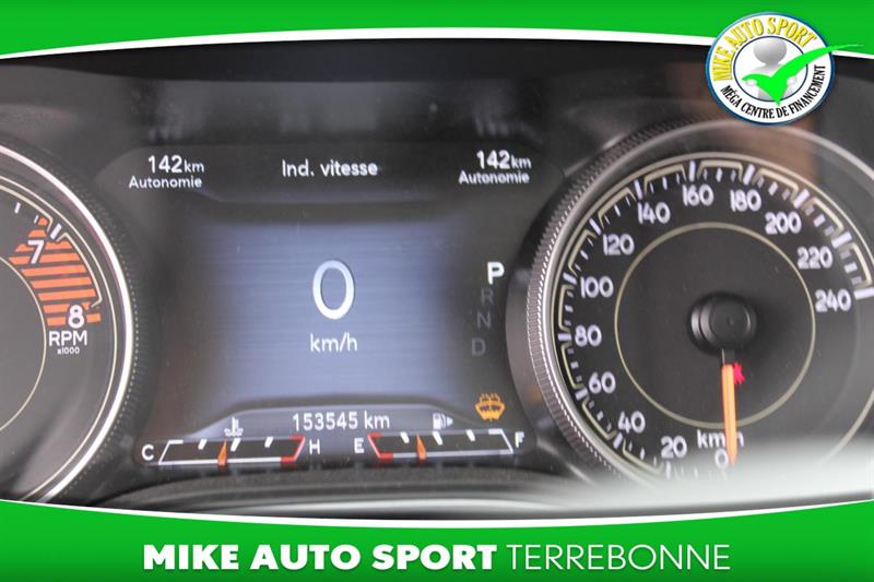 jeep Cherokee 2021 - 24