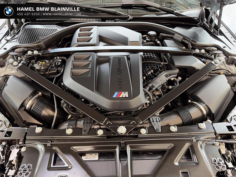 bmw M4 2024 - 8