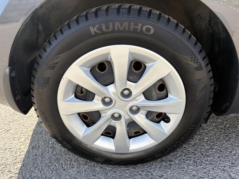kia Rio 2016 - 24