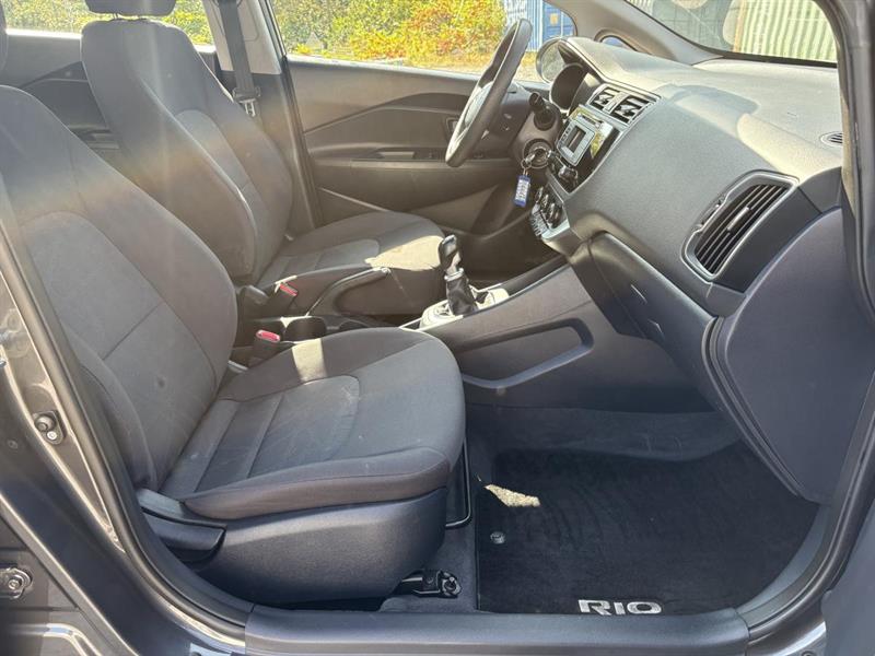 kia Rio 2016 - 25