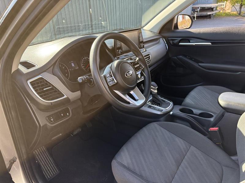 kia Seltos 2021 - 24