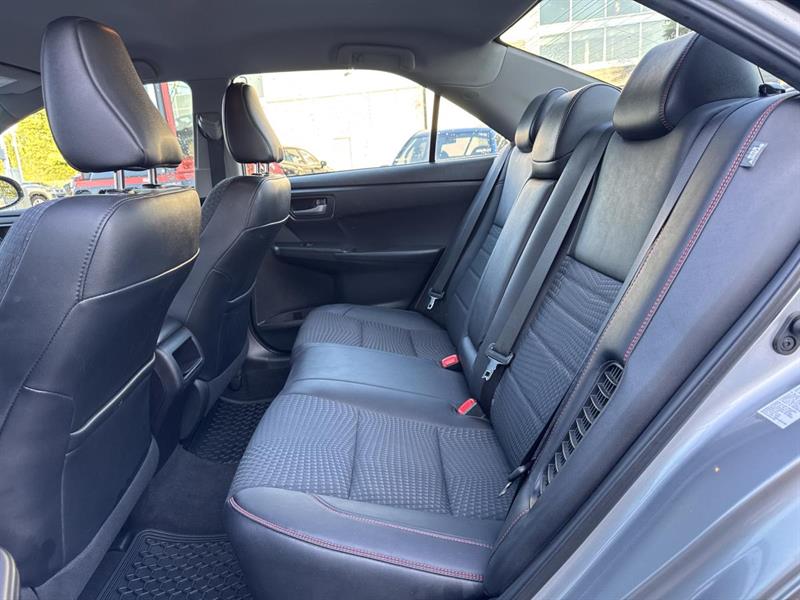 toyota Camry Hybrid 2015 - 14
