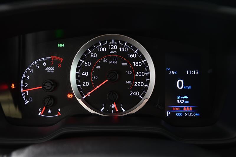 toyota Corolla 2020 - 18
