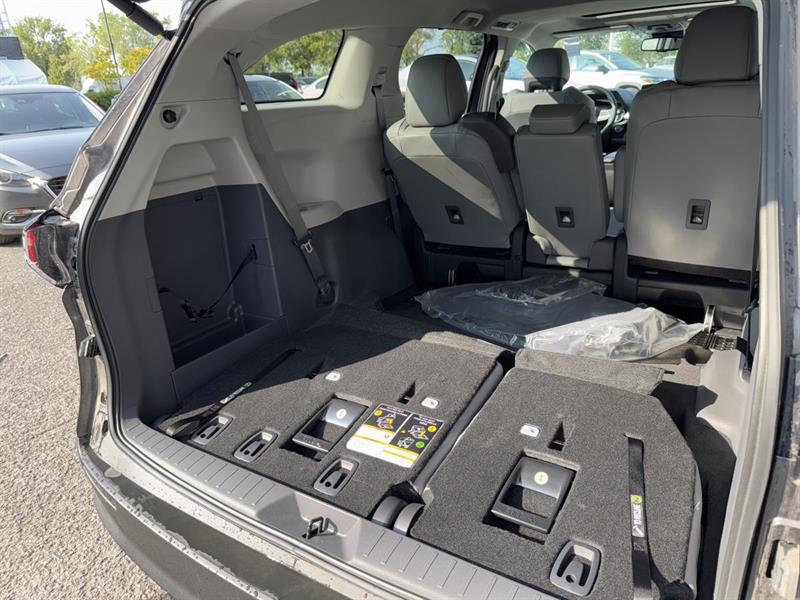 toyota Sienna 2024 - 10