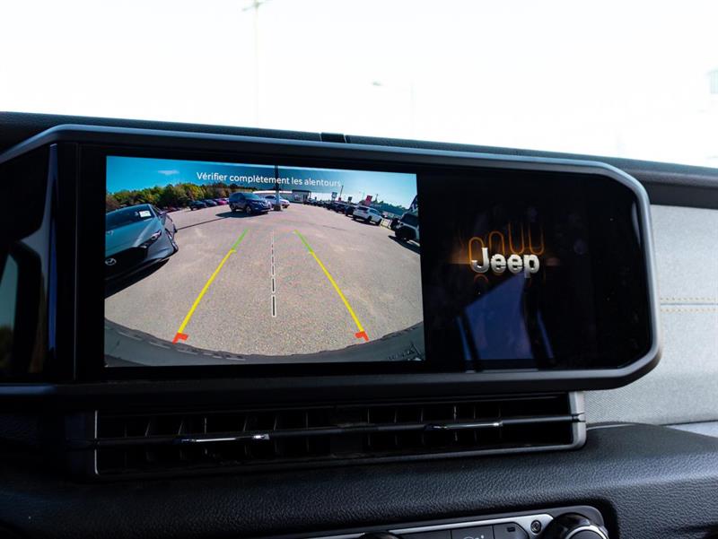 jeep Wrangler 2025 - 12