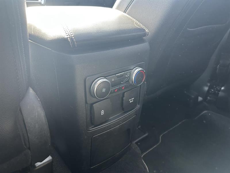 ford Explorer 2022 - 15