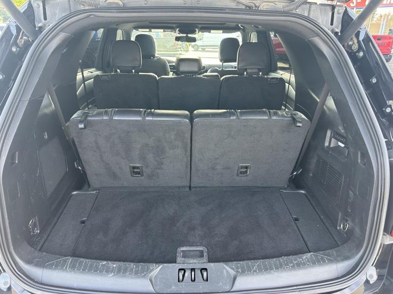 ford Explorer 2022 - 17