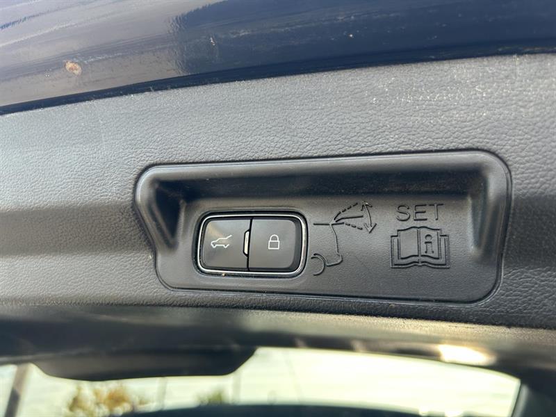 ford Explorer 2022 - 20