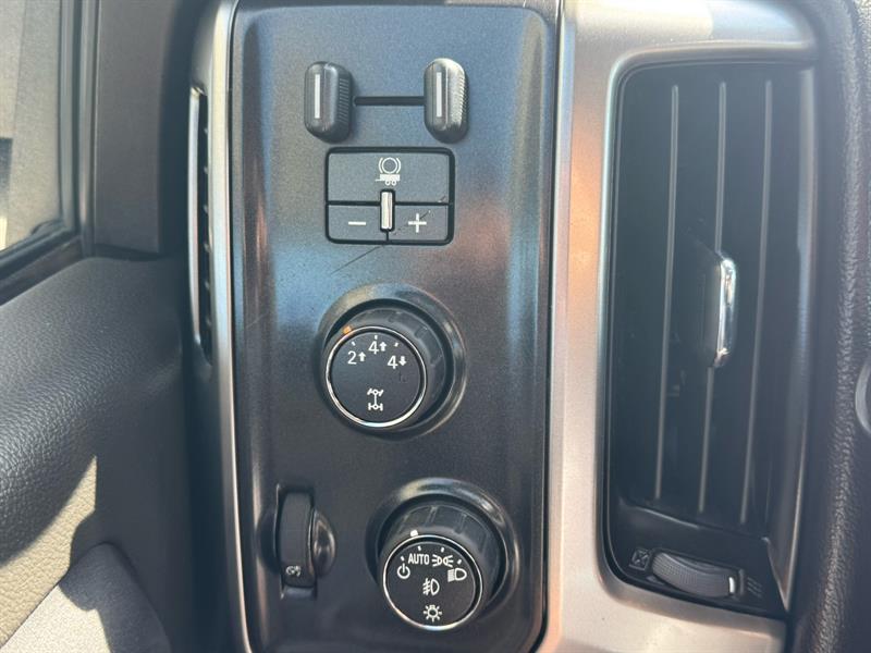 chevrolet Silverado 2500 HD 2015 - 22