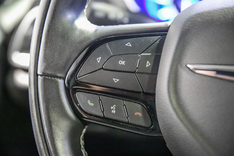 chrysler Pacifica Hybrid 2022 - 18