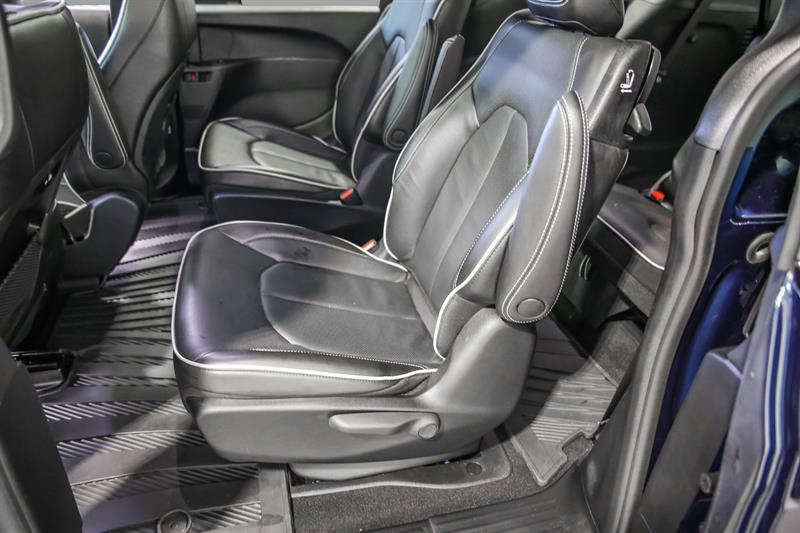 chrysler Pacifica Hybrid 2022 - 28