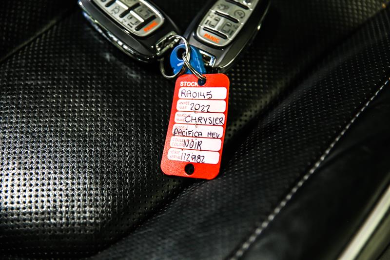 chrysler Pacifica Hybrid 2022 - 33