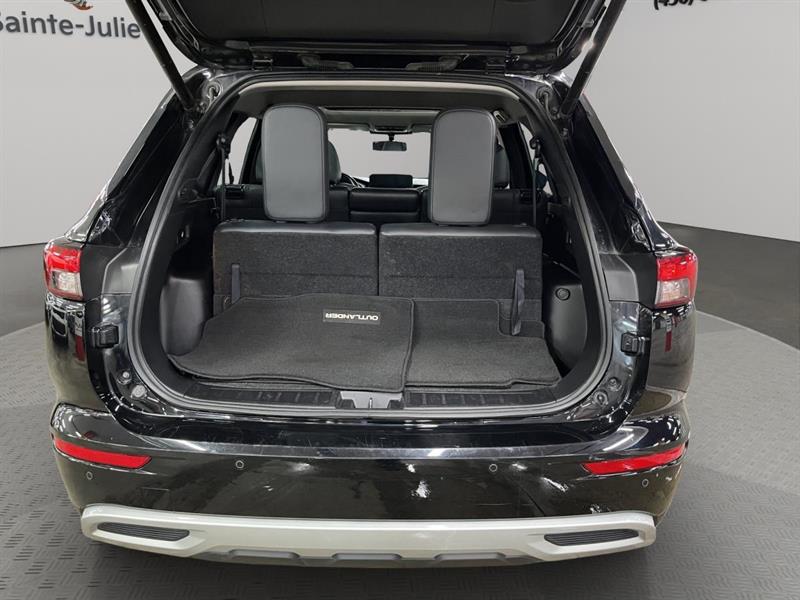 mitsubishi Outlander 2022 - 21