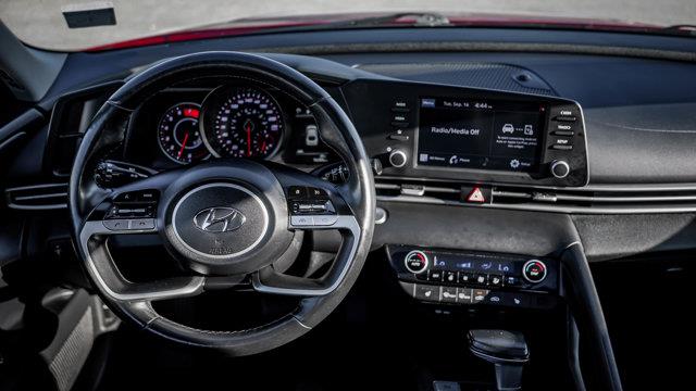 hyundai Elantra 2022 - 13