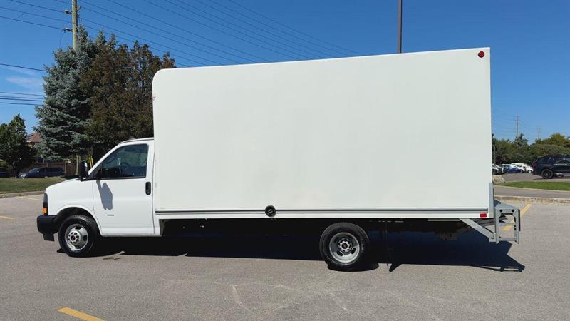 gmc Savana Cutaway 2023 - 6