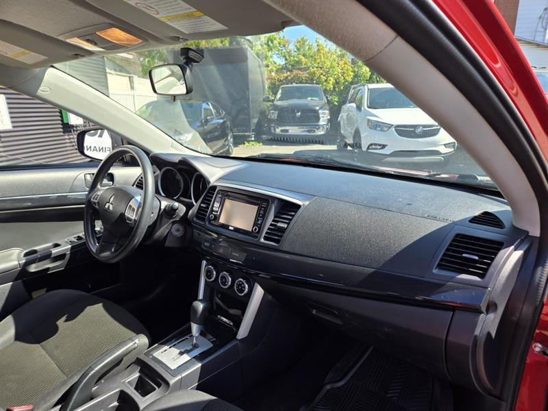mitsubishi Lancer 2017 - 10