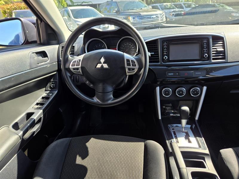 mitsubishi Lancer 2017 - 14