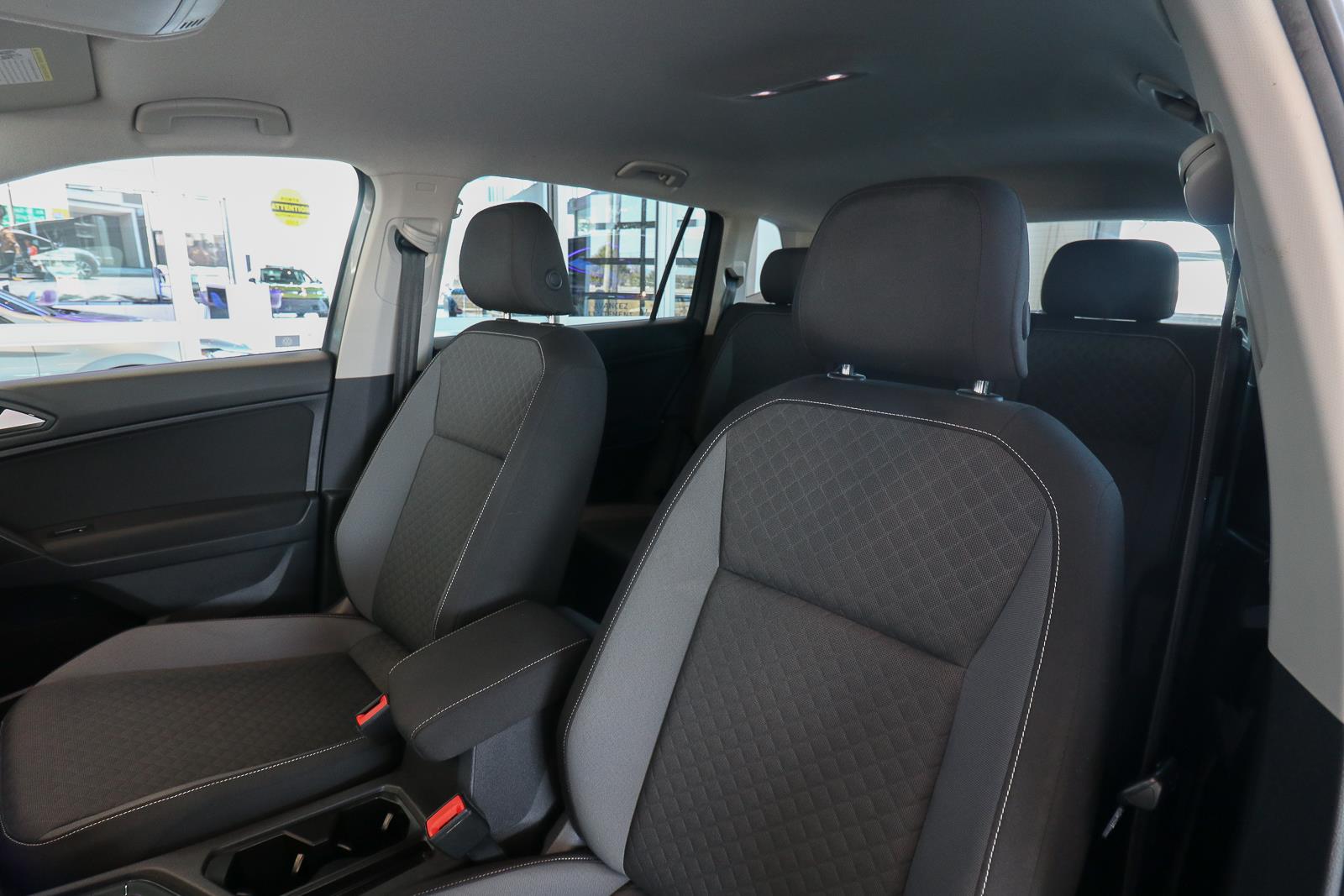 volkswagen Tiguan 2021 - 12