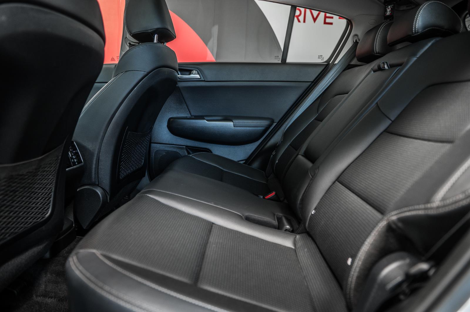 kia Sportage 2022 - 36