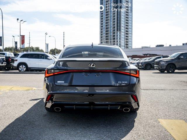 lexus IS  2021 - 5