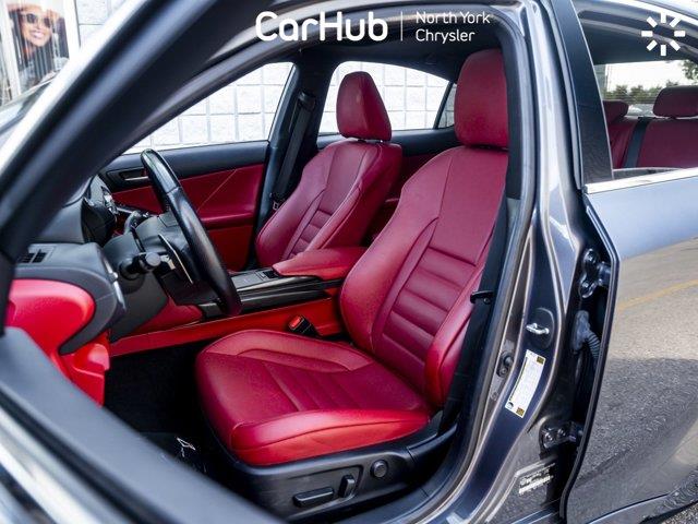 lexus IS  2021 - 12