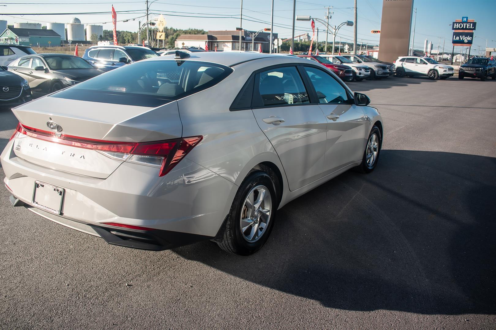 hyundai Elantra 2023 - 3