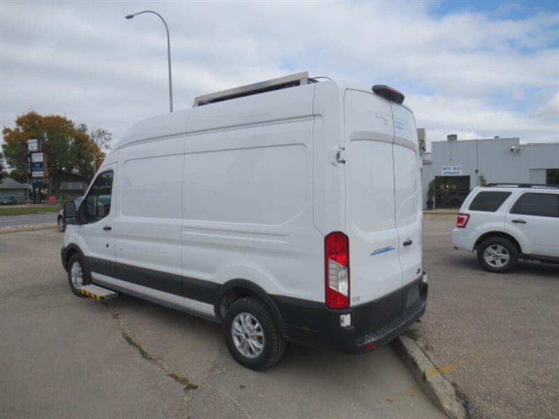 ford E-Transit fourgonnette utilitaire 2022 - 3
