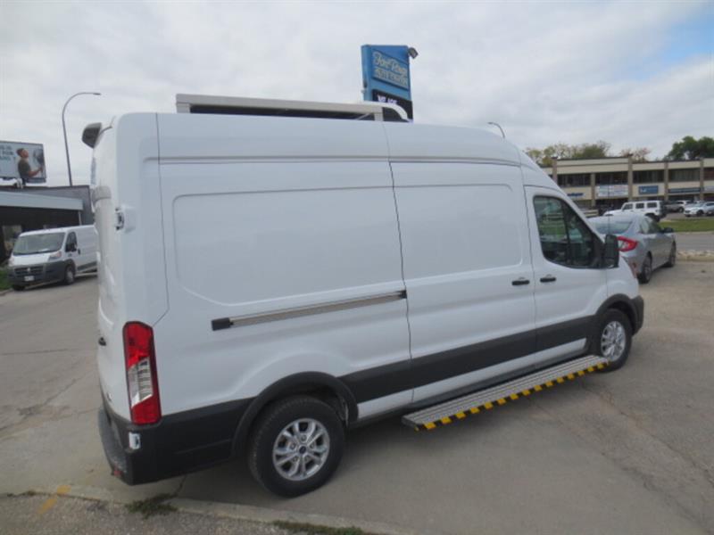 ford E-Transit fourgonnette utilitaire 2022 - 6
