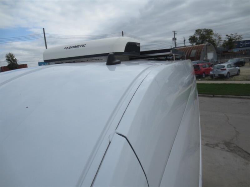 ford E-Transit fourgonnette utilitaire 2022 - 10