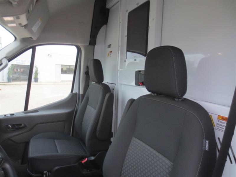 ford E-Transit fourgonnette utilitaire 2022 - 12