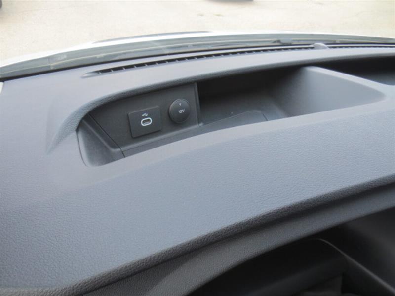 ford E-Transit fourgonnette utilitaire 2022 - 17