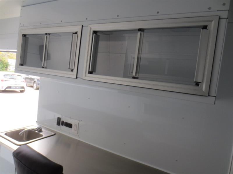 ford E-Transit fourgonnette utilitaire 2022 - 22