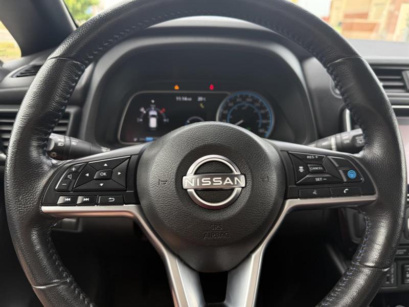 nissan LEAF 2023 - 12