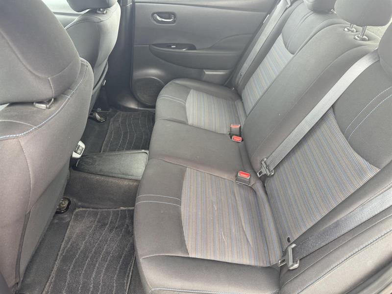 nissan LEAF 2023 - 25