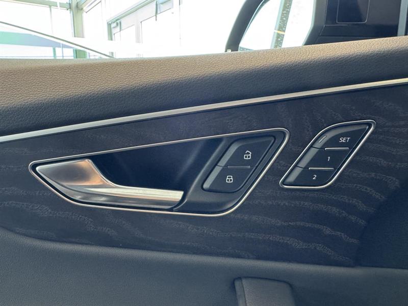 audi Q8 2021 - 14