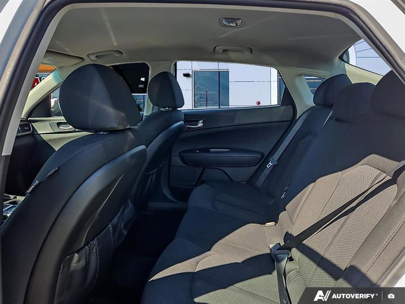 kia Optima 2018 - 23