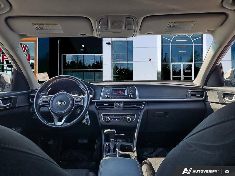 kia Optima 2018 - 24