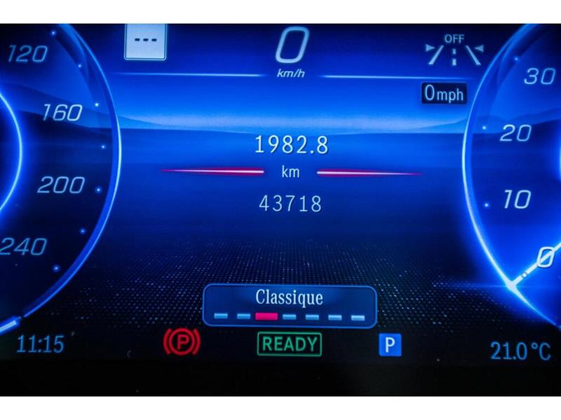 mercedes-benz EQS 580 2023 - 17