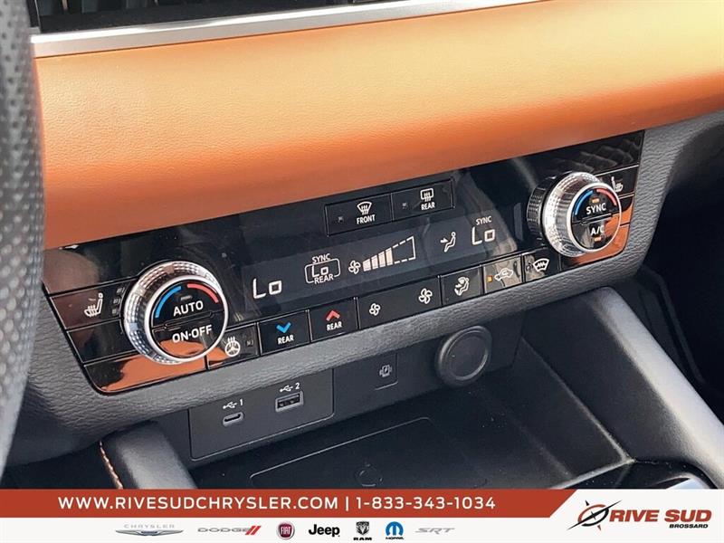 mitsubishi Outlander 2022 - 17