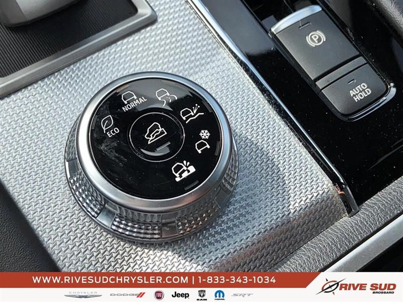 mitsubishi Outlander 2022 - 19